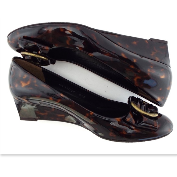 STUART WEITZMAN Bow Tortoise Patent Wedge Heel 8.5 - Picture 4 of 8